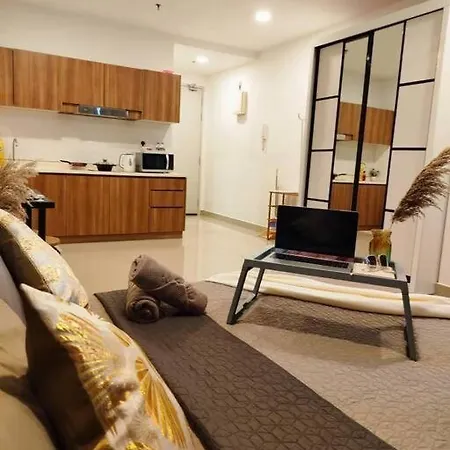 Cozy Haven Queen Studio Free Private Parking Netflix Petaling Jaya Exterior photo